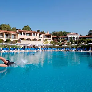 https://maeva-particuliers-residence-les-parcs-de-grimaud.fr-provencehotel.com