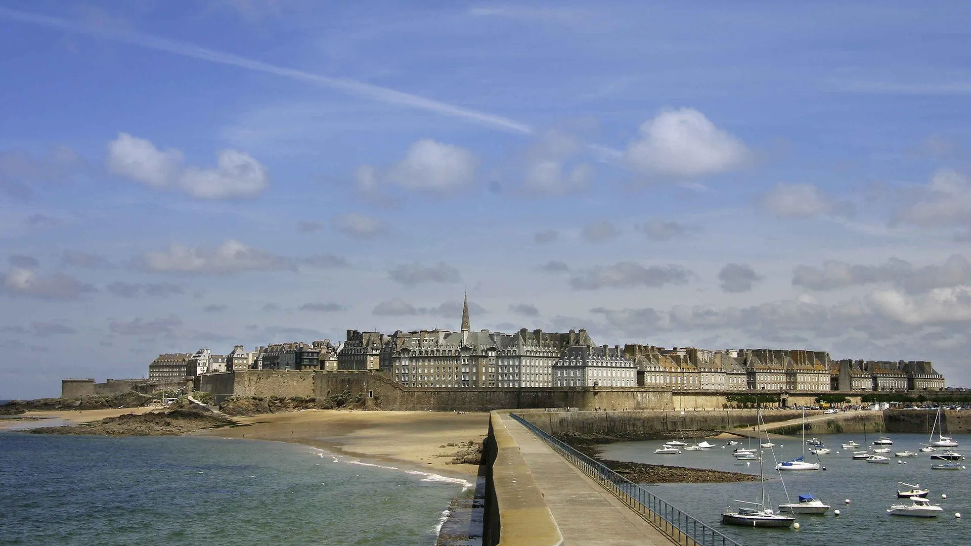 Ibis Saint Malo Plage
